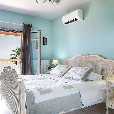 Sleeps 6 Air Con Wifi 빌라 사미